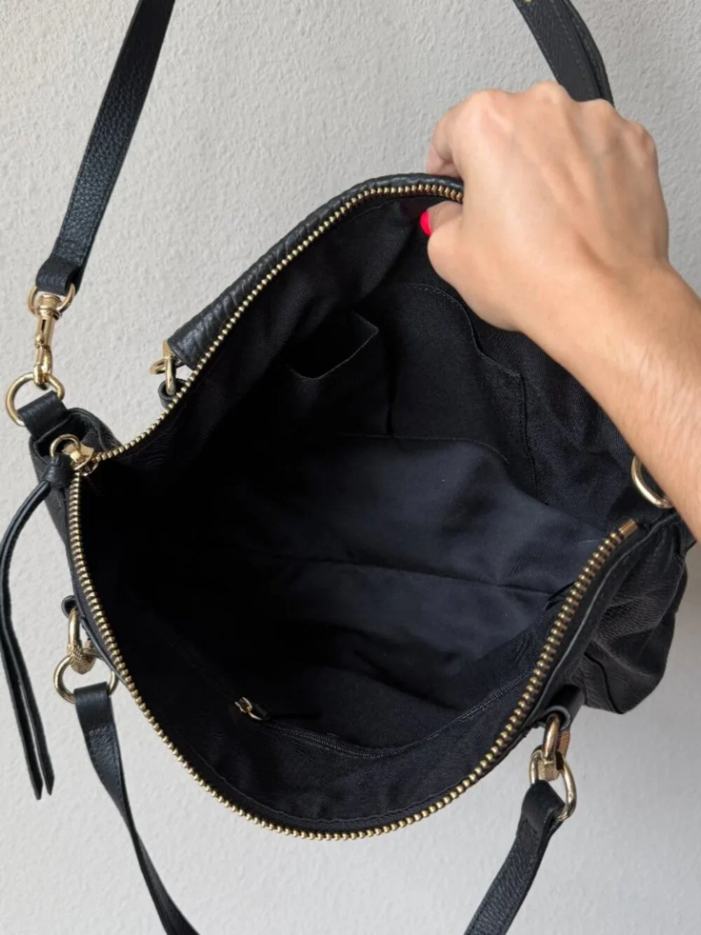 Vince Camuto Raya Pebbled Leather Tote Satchel Bag in Black